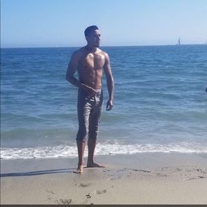 Meet your Posher, Angelo